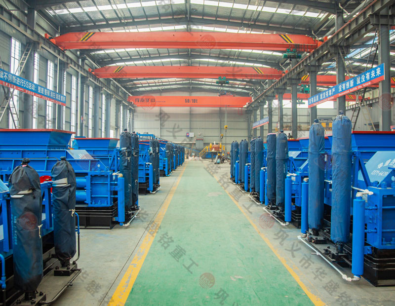 對輥制砂機(jī)生產(chǎn)設(shè)備多少錢?