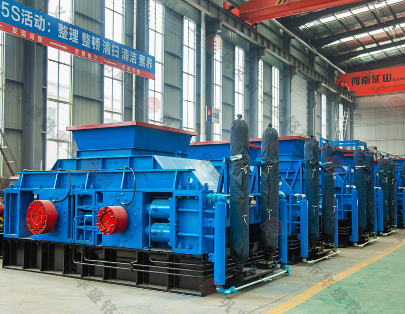 對輥破碎機(jī)在石料場中的應(yīng)用和特點是什么?